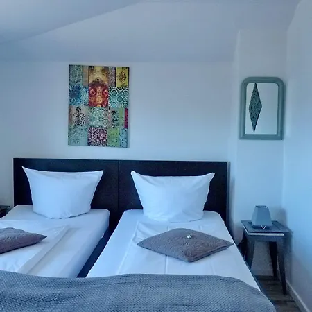 Haus Am Burggraben 3*