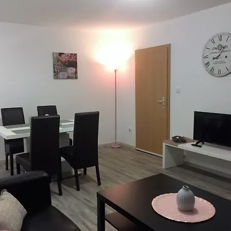 Haus Am Burggraben 3*