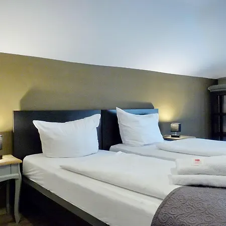 Haus Am Burggraben 3*